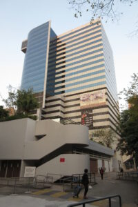 物業管理 立案法團及屋苑保安 13 HK 屯門柏麗廣場 Tuen Mun Parklane Square back facade evening Dec 2017 IX1
